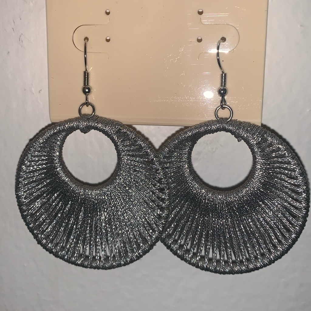 Silver Threaded Hoops Nwt